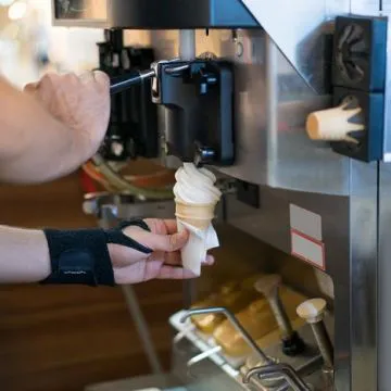 Em Alta, Indústria De Sorvete Usa Motores Elétricos E Garante Economia No Setor