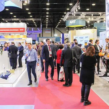 Locais bem arejados são importantes na retomada segura de eventos